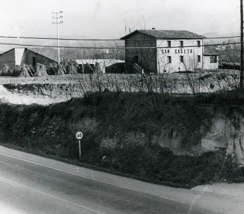 Situació del jaciment al mas la Caseta (Manlleu) l’any 1974.
