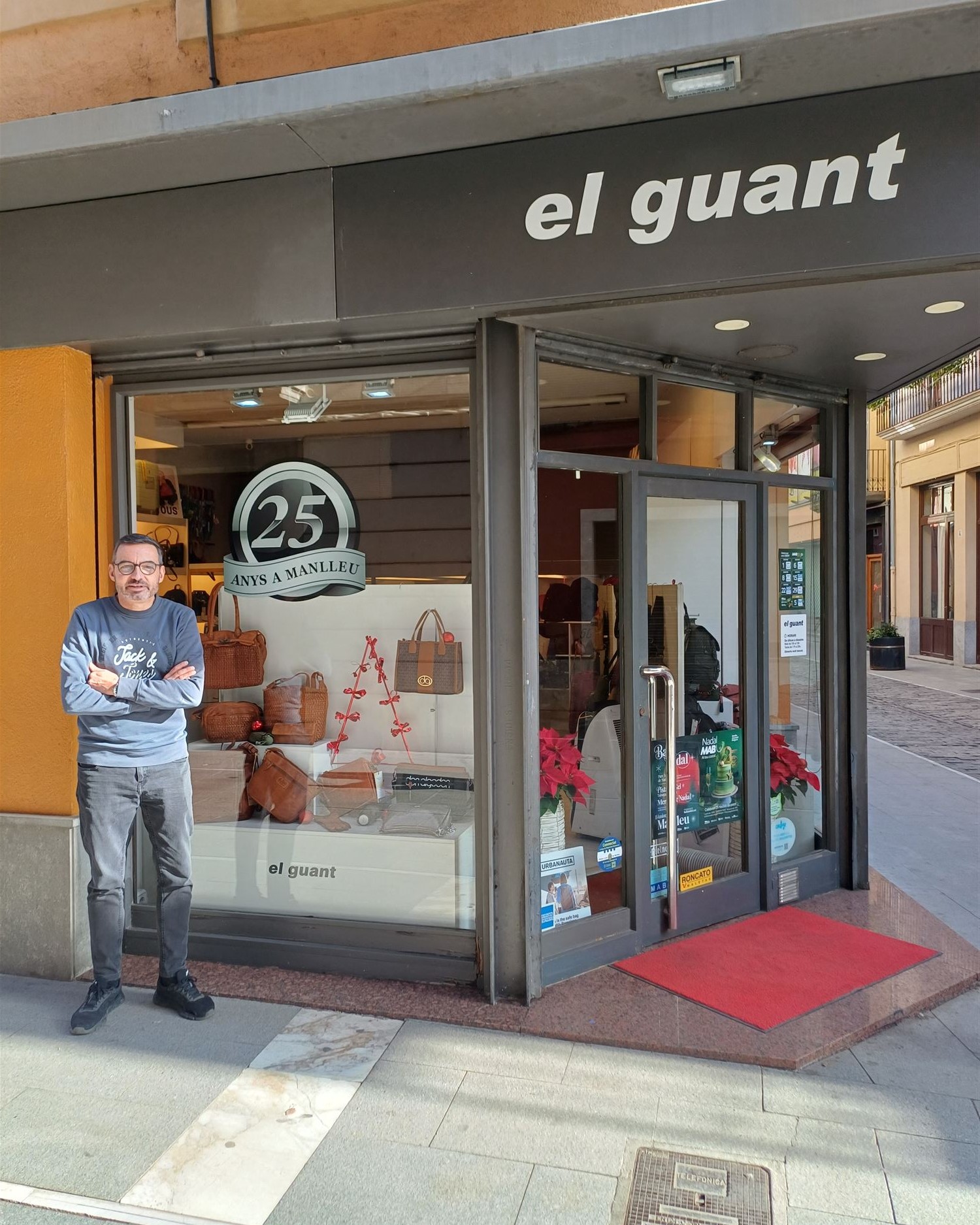 ElGuant 25.jpg