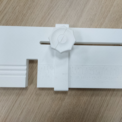 Disseny Techhub utillatge per tallar cables