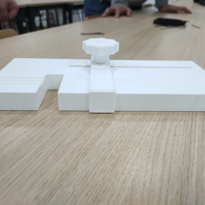 Disseny 3D techhub- Eina mesura i talla cables