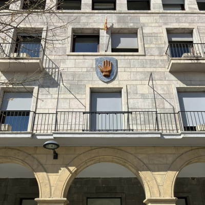 Façana Manlleu.jpg